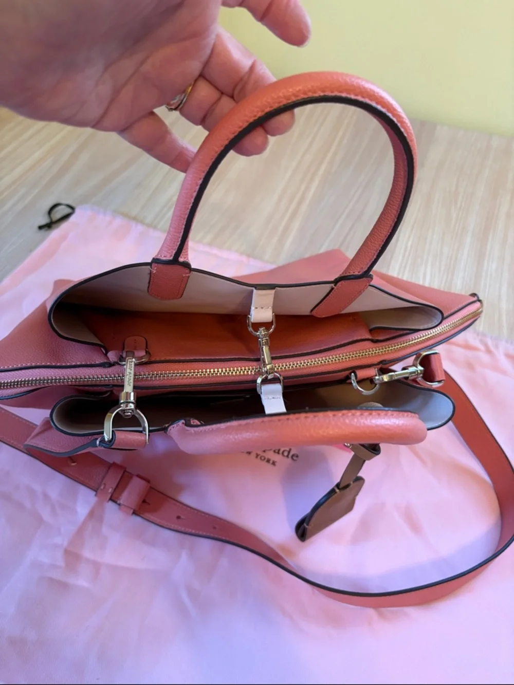 Kate Spade Avenue medium satchel garden rose K6534 NWT with storage bag